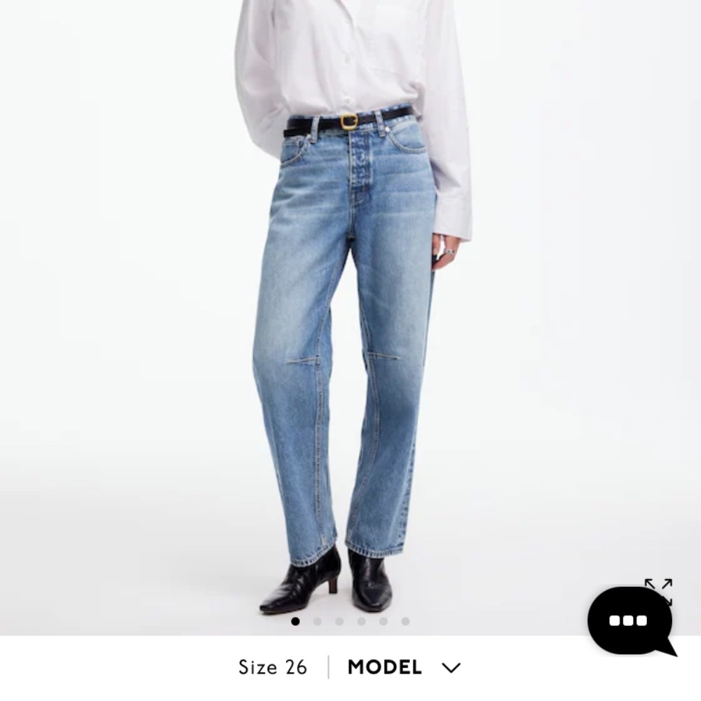Madewell the darted barrel leg jean